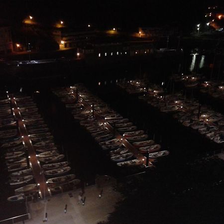 Hotel Zumalabe Mutriku Bagian luar foto