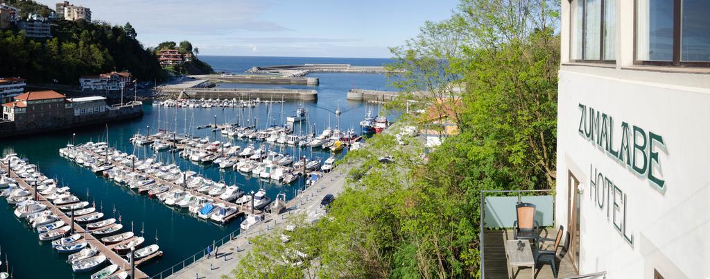 Hotel Zumalabe Mutriku Bagian luar foto